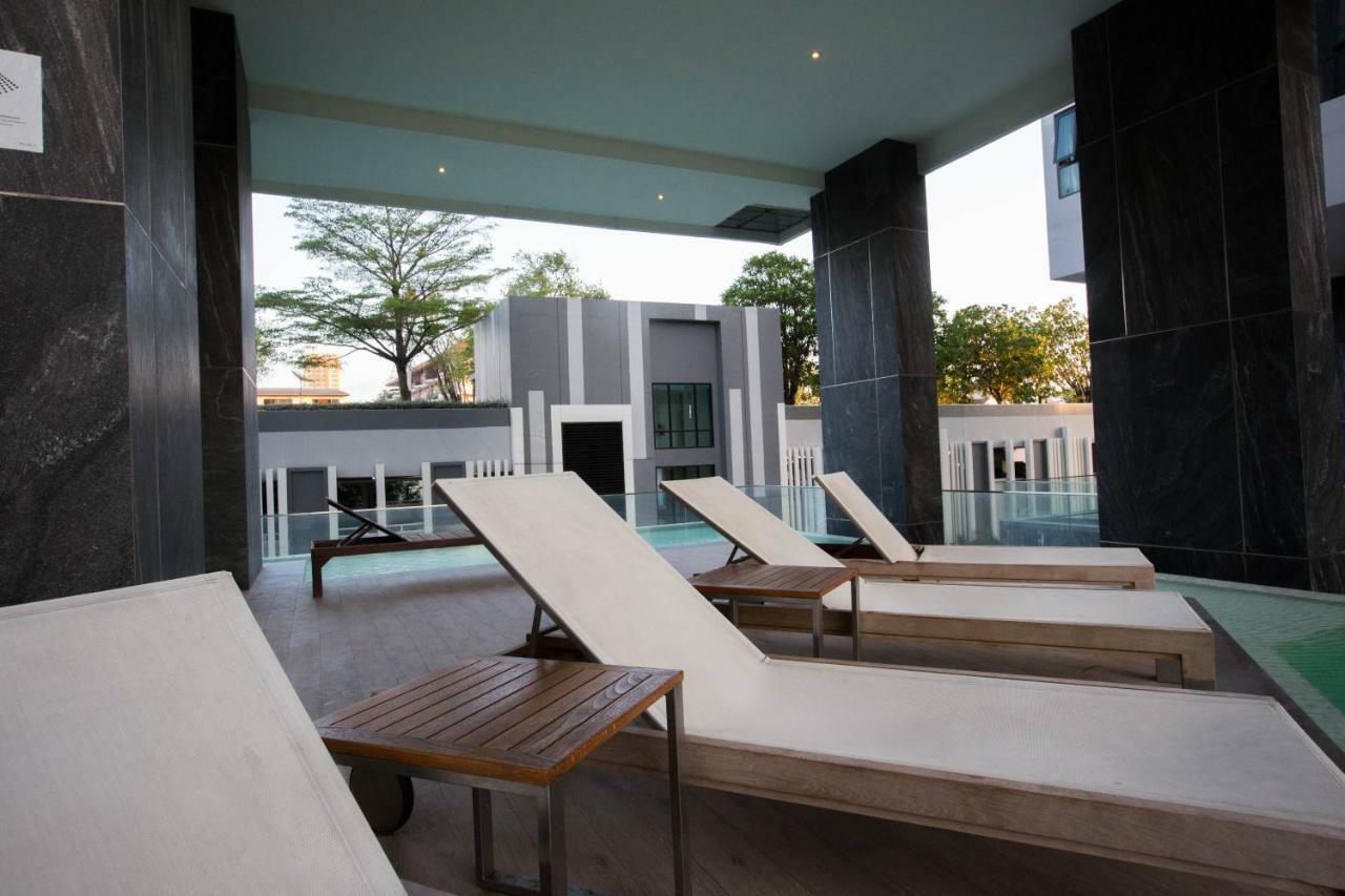 The Base Central Pattaya By Pattaya Holiday Eksteriør billede