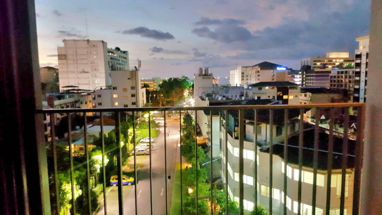 The Base Central Pattaya By Pattaya Holiday Eksteriør billede
